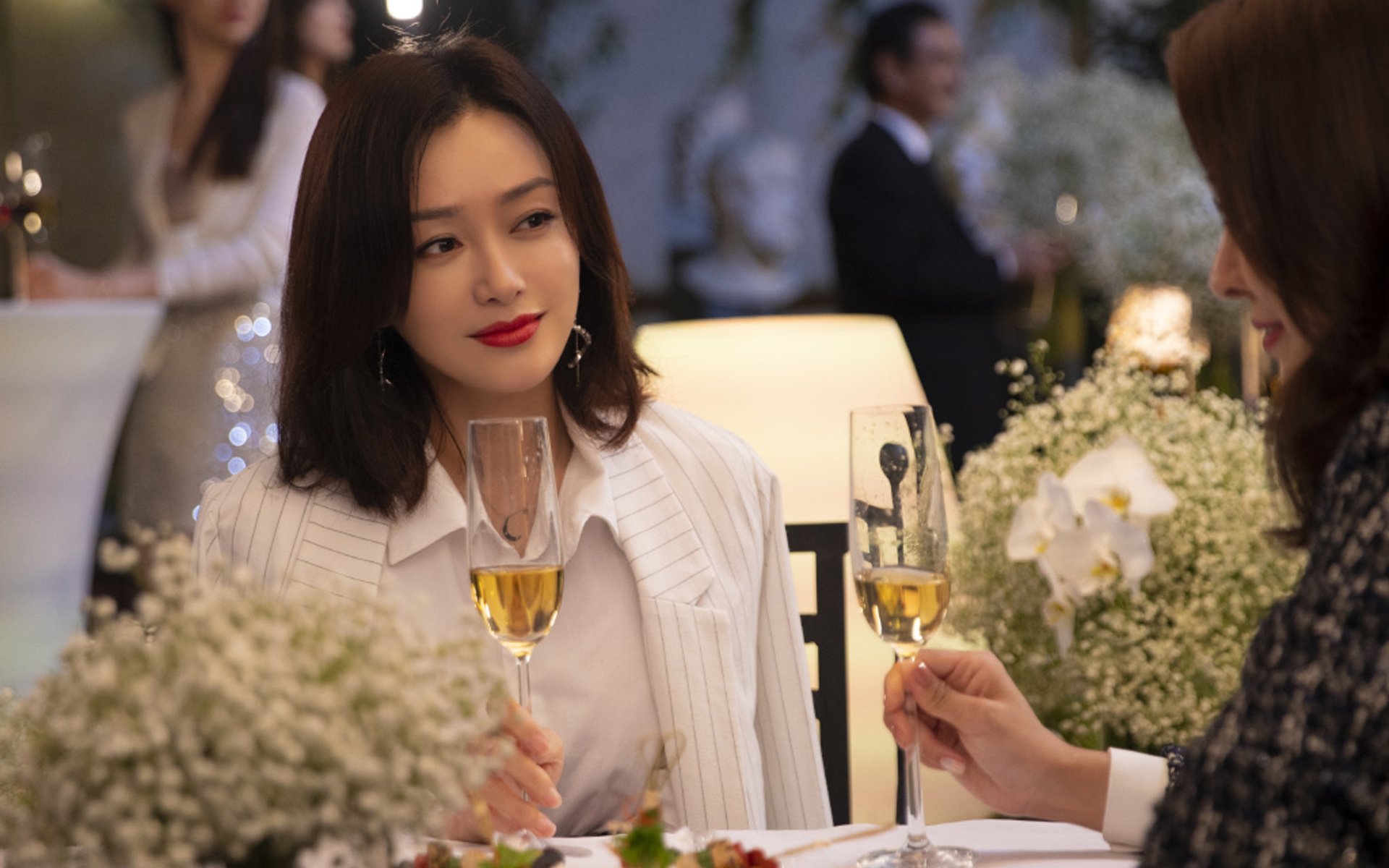 “德甲争冠集团逐步成型,领先球队稳步向前”,德甲冠军时不时来群里看看