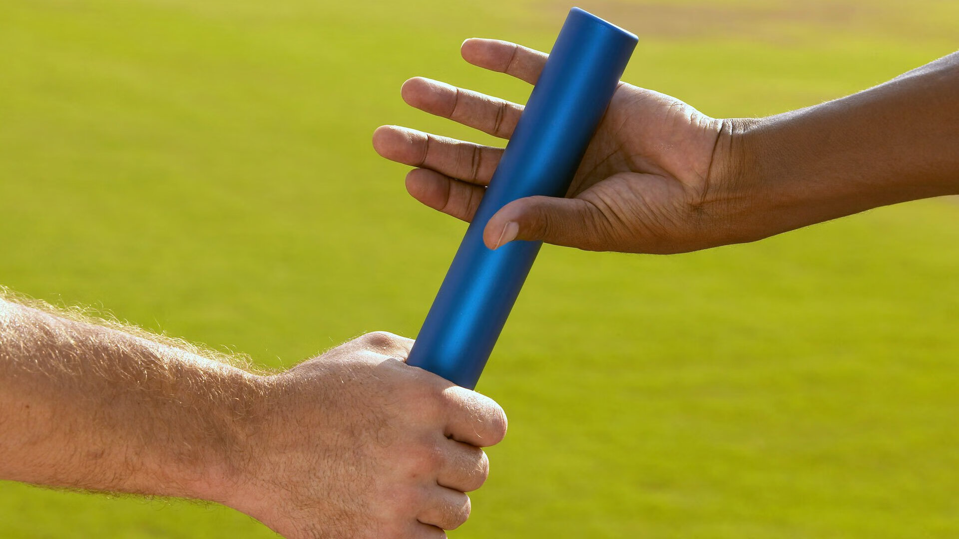 《顶级战队的背后：运营、训练全景揭秘》，顶级战队英文怎么写