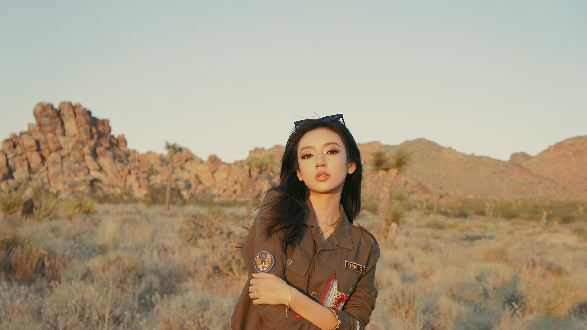 开云-欧冠比赛中的“场外战”——媒体与舆论的角逐，欧冠外围赛分析