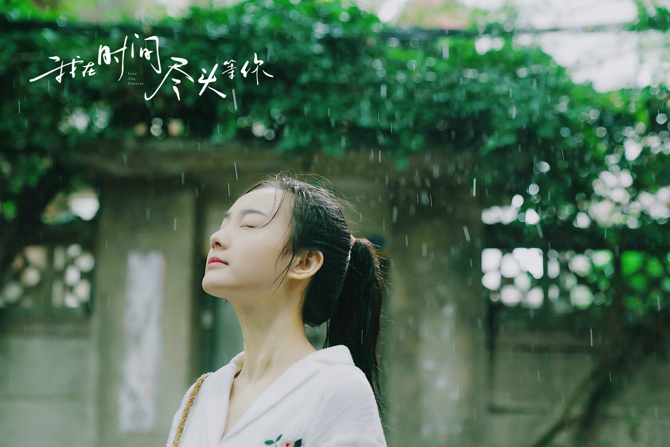 球技爆炸:超级球星的绝技绝杀瞬间,足球球星绝技