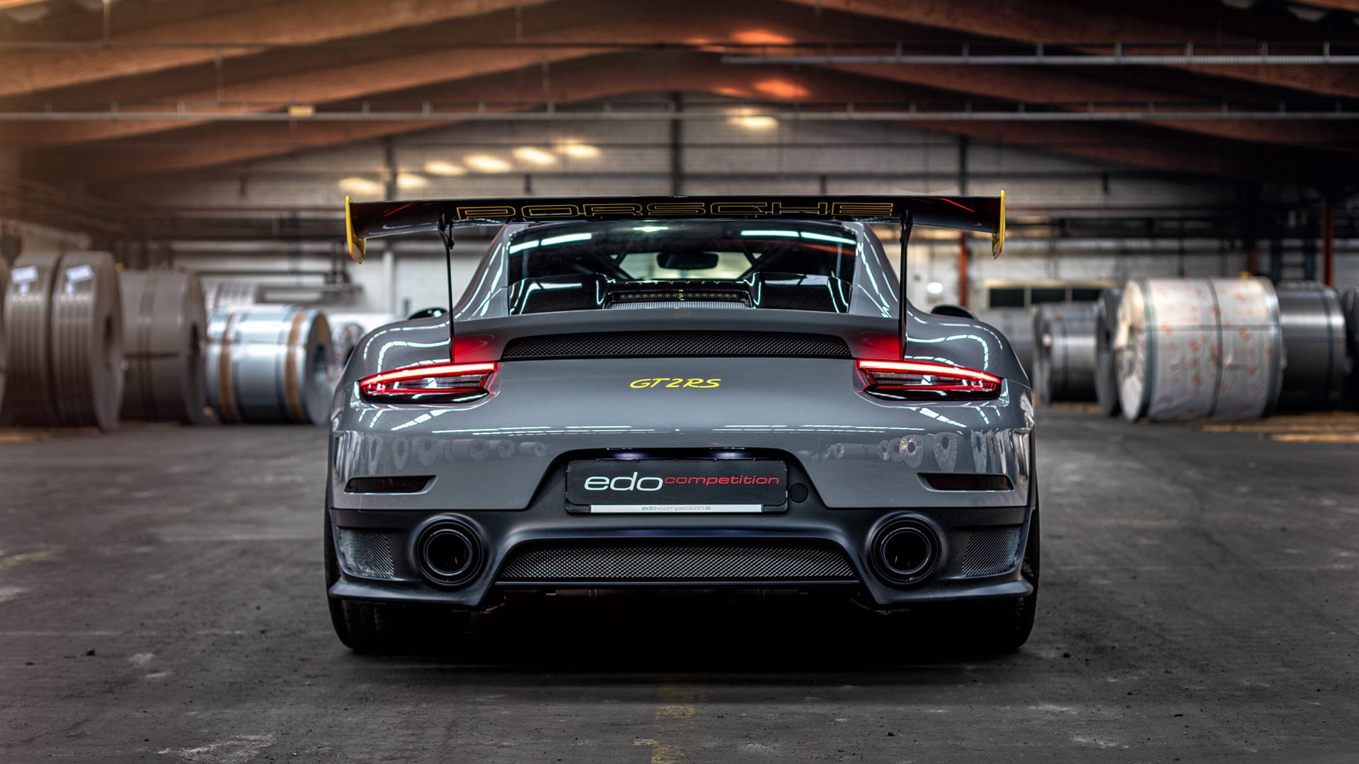 开云体育下载官网-利物浦快速传递，红军力图争冠，利物浦红军和中国红军