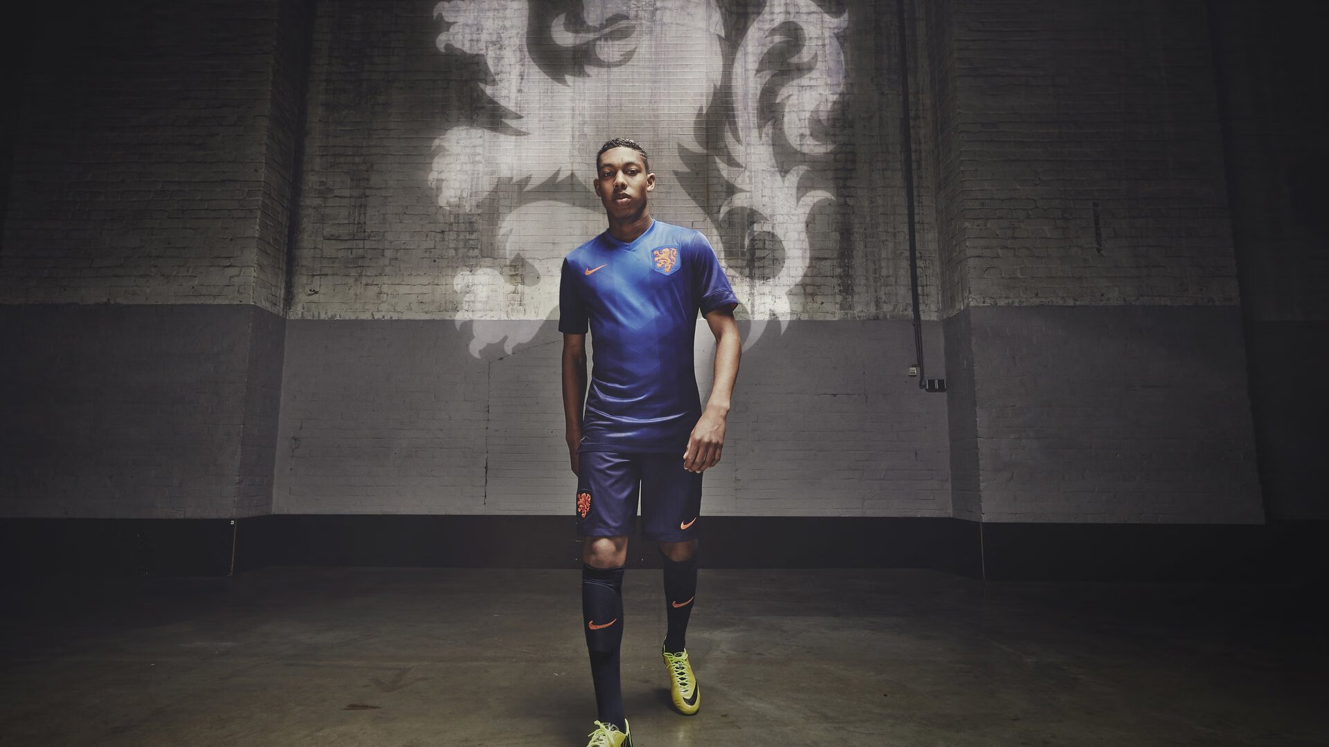 体育新闻中心联合主流平台推广全民健身话题，发展体育事业,推广全民健身